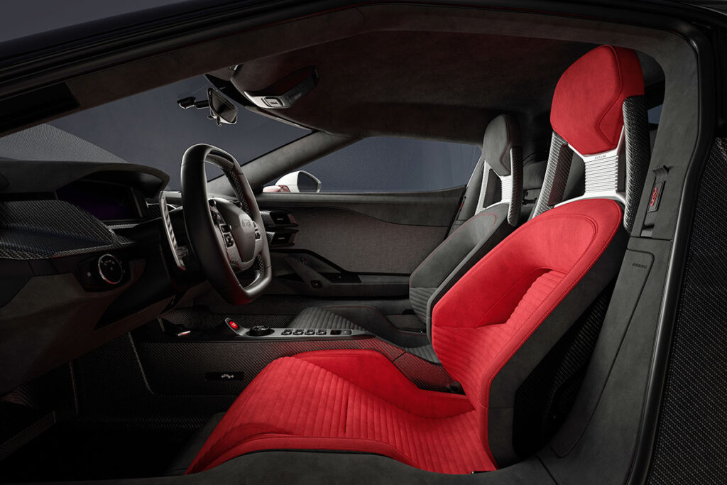 ford-gt-innenraum-rote-sitze